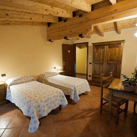 Agriturismo Corte Galvani Неграр Екстериор снимка