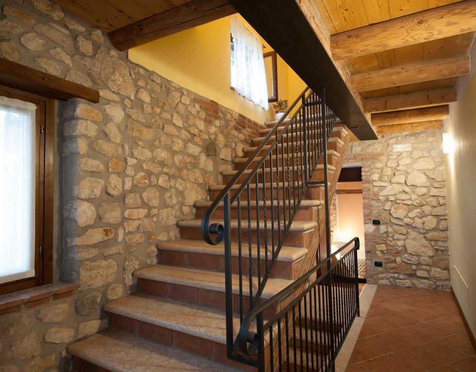 Agriturismo Corte Galvani Неграр Стая снимка