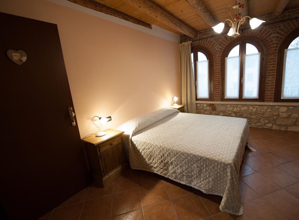 Agriturismo Corte Galvani Неграр Екстериор снимка