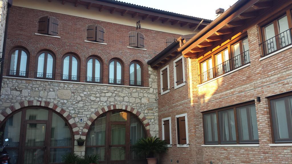 Agriturismo Corte Galvani Неграр Екстериор снимка